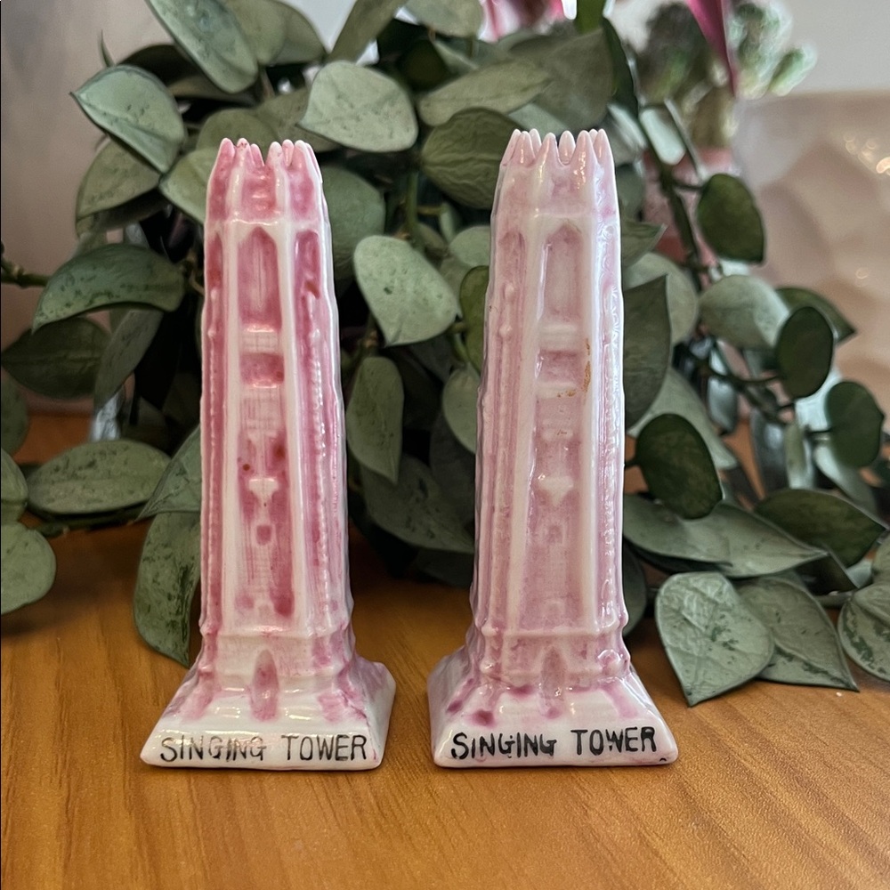 Singing Tower Vintage Salt & Pepper Shakers Made in Japan EUC